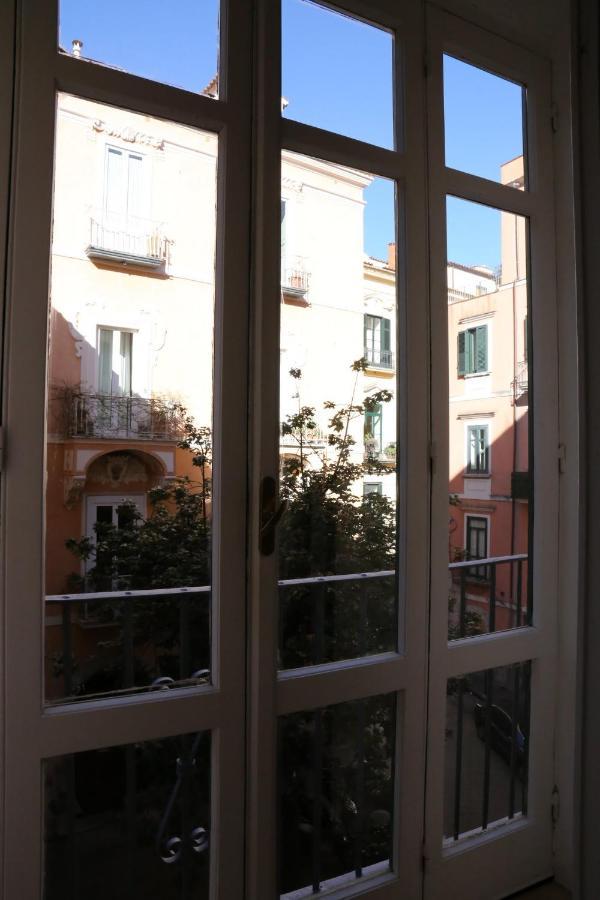 Suite Palazzo Luciani Salerno Exterior photo